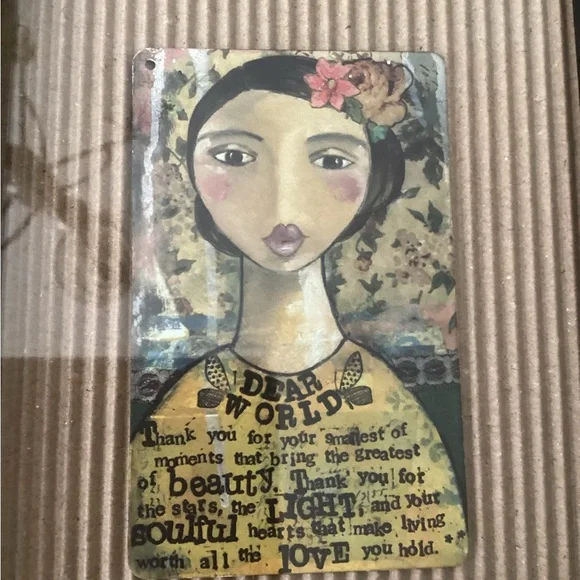 Small “Dear World” Picture in Frame - Picture 2 of 2